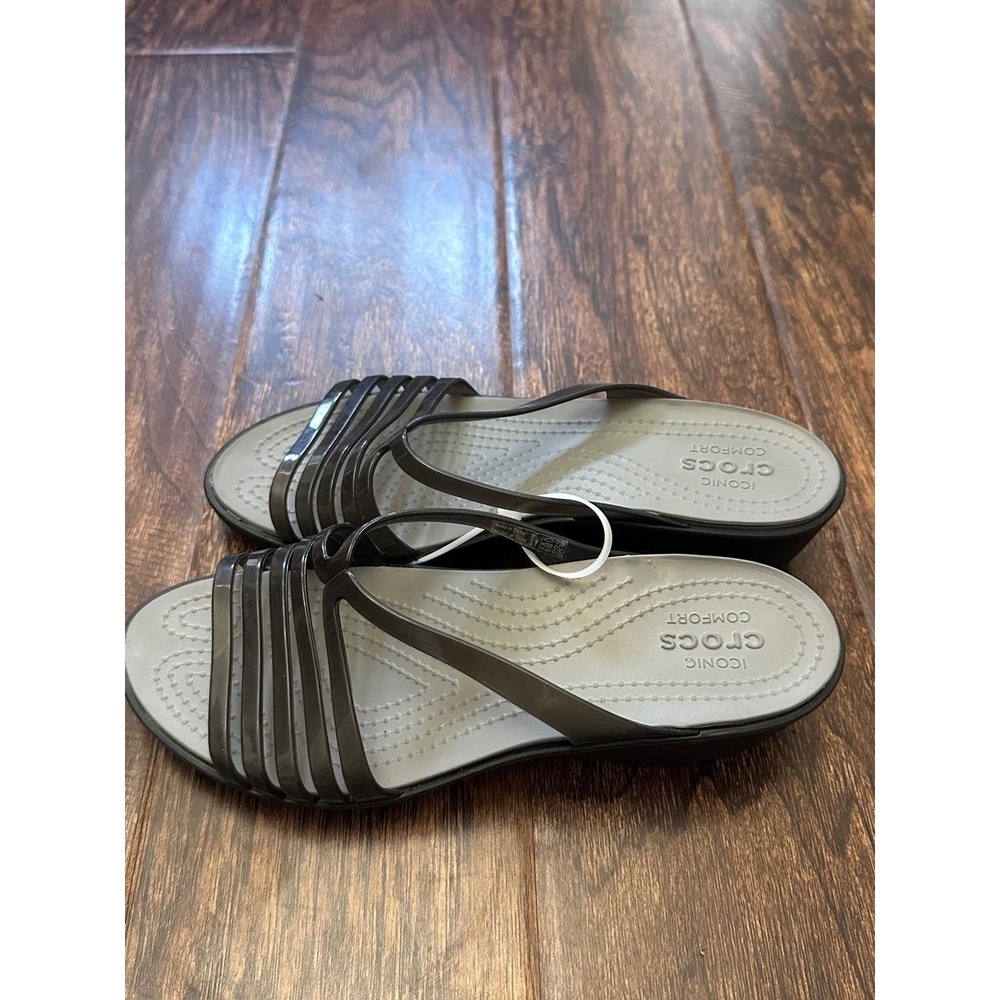 Crocs Womens W8 Black Gray Brooklyn Low Wedge LiteRide Comfort Casual - Picture 3 of 6